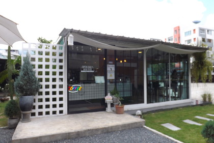 お店の外観